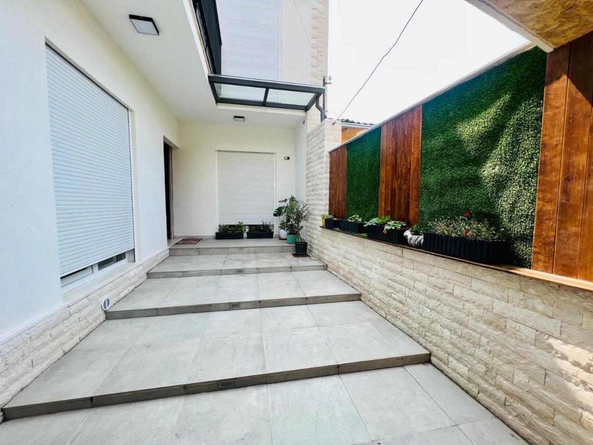 Te Nana Home Шкодер Экстерьер фото